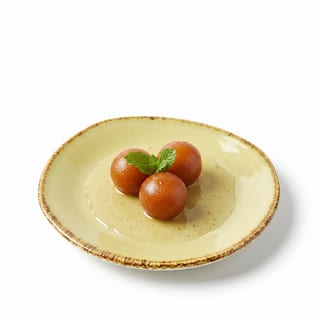 Gulab Jamun – Traditional Indian Sweet Dessert